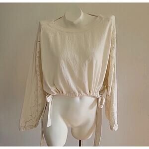 Free People Movement Field of Dreams Cropped Pullover Round Neck‎ Pullover